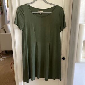Silence and Noise Urban Outfitters olive green dress small